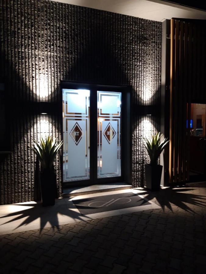 Hotel Motel Top Cusago Exterior foto